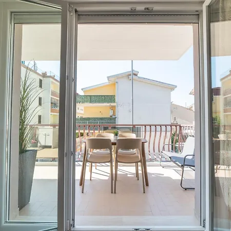 Casa A Due Passi Dal Mare شقة